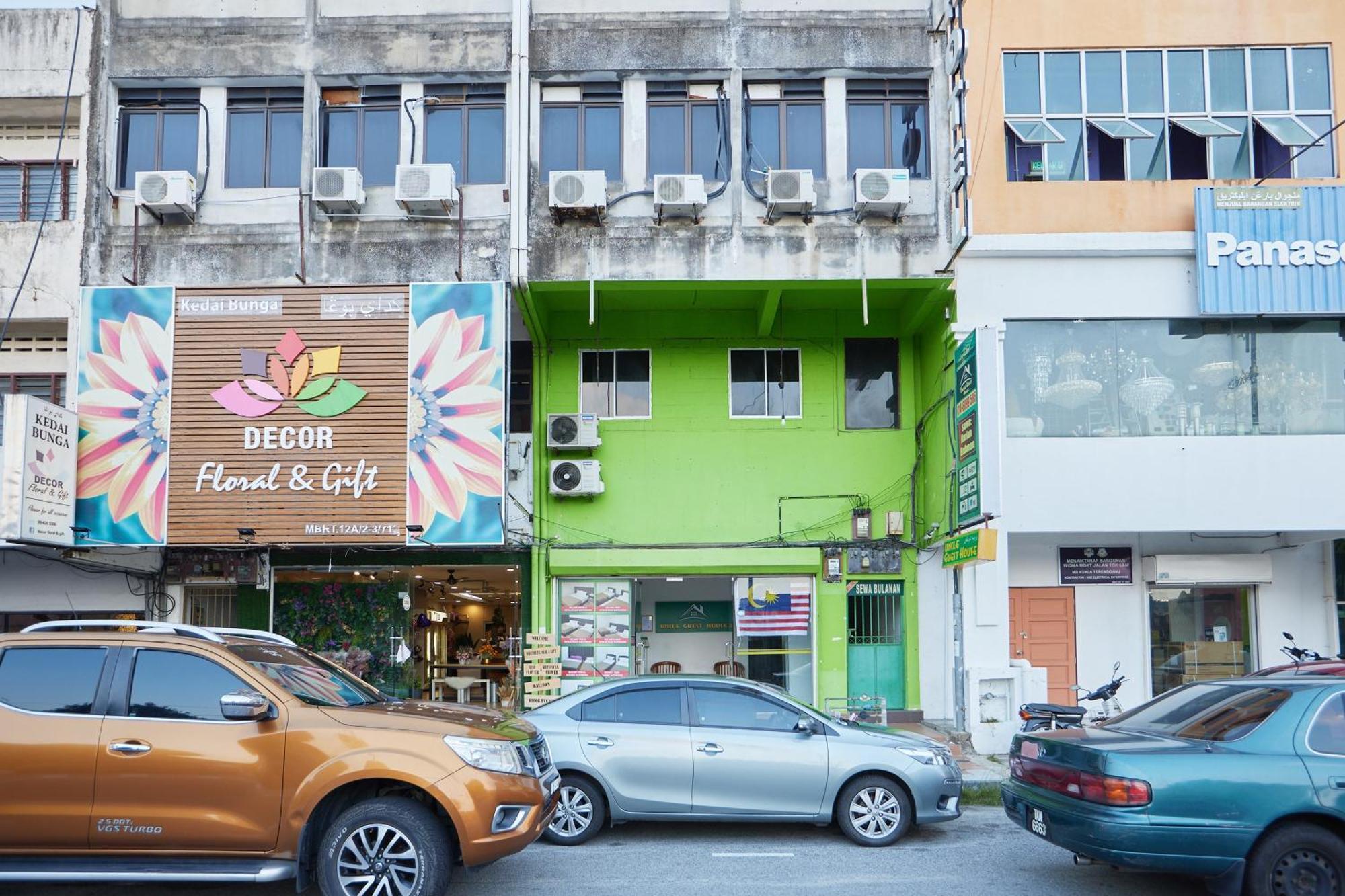 Uncle Rumah tetamu